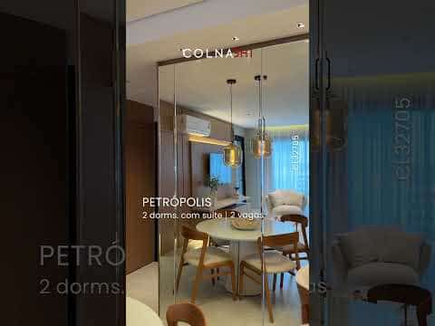 Apartamento · 2 dormitórios em Petrópolis — miniatura 2
