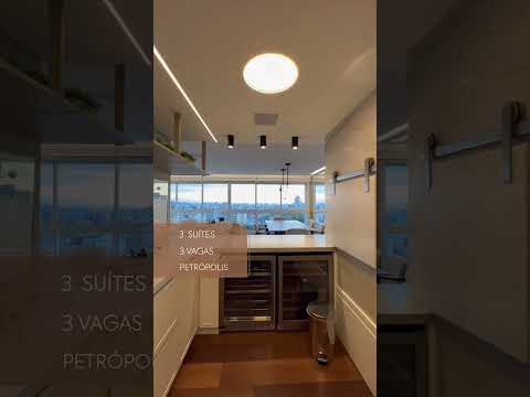 Apartamento · 2 dormitórios em Petrópolis — miniatura 2