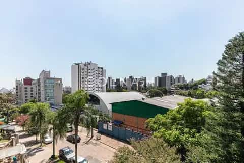 Apartamento · 3 dormitórios em Petrópolis — miniatura 6