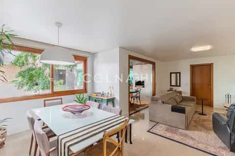 Apartamento · 3 dormitórios no Moinhos de Vento — miniatura 1