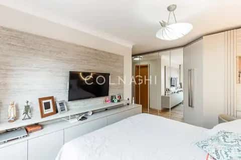 Apartamento · 3 dormitórios em Petrópolis — miniatura 13