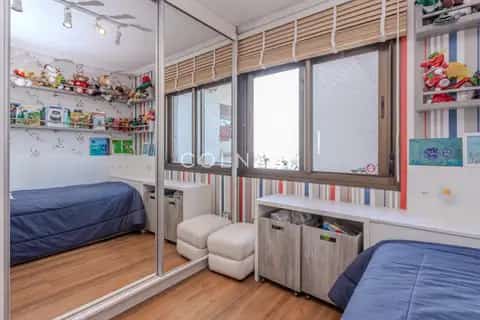 Apartamento · 3 dormitórios em Petrópolis — miniatura 13