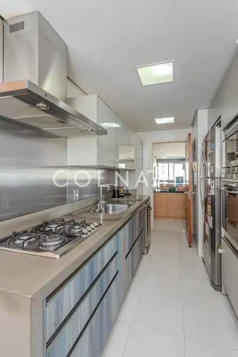 Apartamento · 3 dormitórios em Petrópolis — miniatura 4