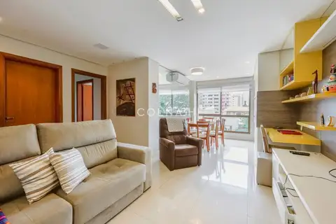 Apartamento · 2 dormitórios em Petrópolis — miniatura 1