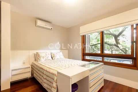 Apartamento · 3 dormitórios em Petrópolis — miniatura 14