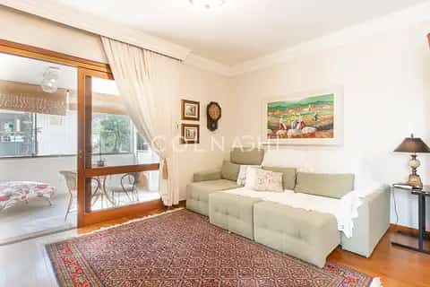 Apartamento · 3 dormitórios em Petrópolis — miniatura 2