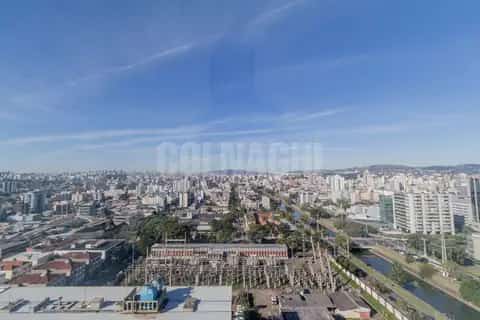 Conjunto Comercial no Praia de Belas — miniatura 6