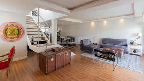 Casa · 4 dormitórios no Chácara das Pedras — miniatura 2