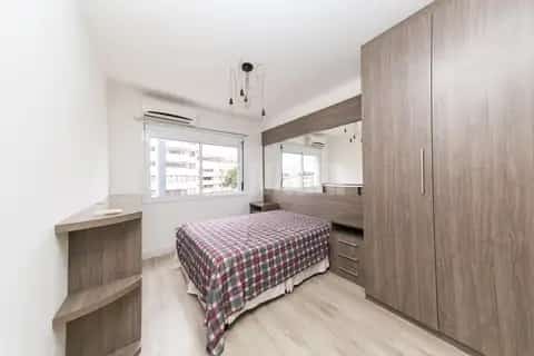 Apartamento · 2 dormitórios no Mont Serrat — miniatura 9