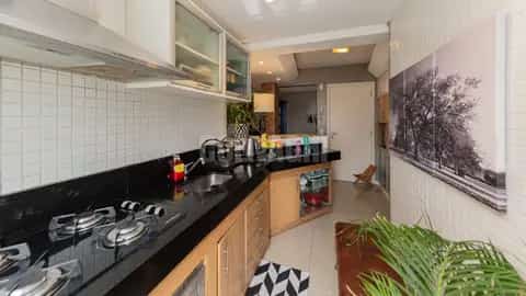 Apartamento · 2 dormitórios na Independência — miniatura 3
