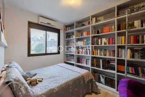 Apartamento · 2 dormitórios em Petrópolis — miniatura 16