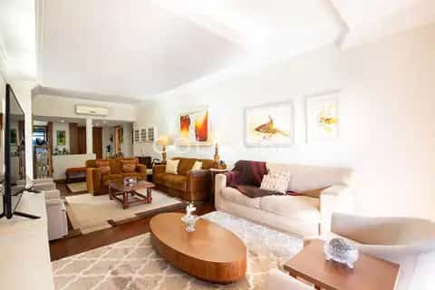 Apartamento · 4 dormitórios em Petrópolis — miniatura 3