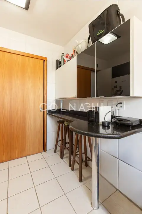 Apartamento · 3 dormitórios em Petrópolis — miniatura 2