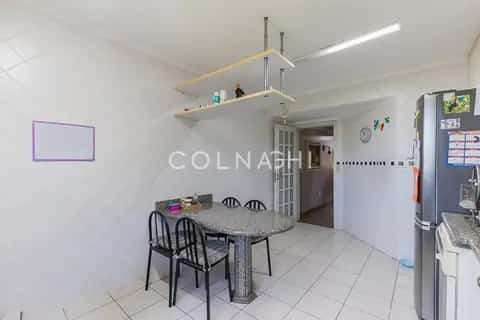 Casa · 4 dormitórios no Chácara das Pedras — miniatura 7