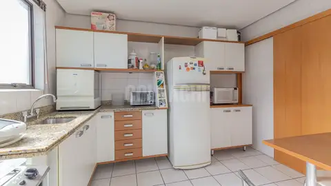 Apartamento · 2 dormitórios em Petrópolis — miniatura 8