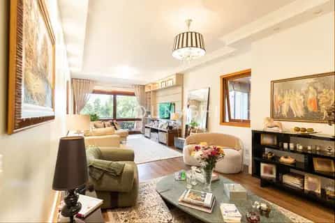 Apartamento · 3 dormitórios em Petrópolis — miniatura 3