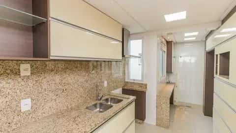 Apartamento · 2 dormitórios em Petrópolis — miniatura 7