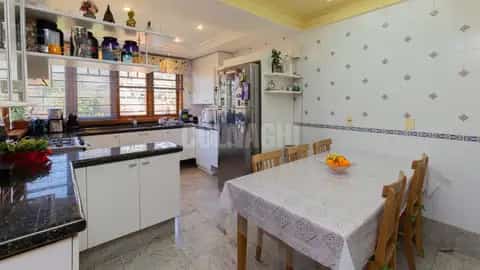 Casa · 4 dormitórios no Chácara das Pedras — miniatura 8