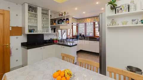 Casa · 4 dormitórios no Chácara das Pedras — miniatura 9