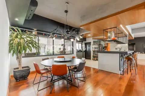 Apartamento · 3 dormitórios no Mont Serrat — miniatura 1
