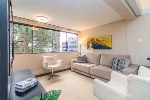 Apartamento · 2 dormitórios em Petrópolis — miniatura 8