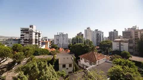Apartamento · 3 dormitórios em Petrópolis — miniatura 6