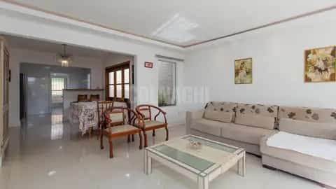 Casa · 3 dormitórios no Chácara das Pedras — miniatura 3