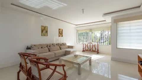 Casa · 3 dormitórios no Chácara das Pedras — miniatura 1
