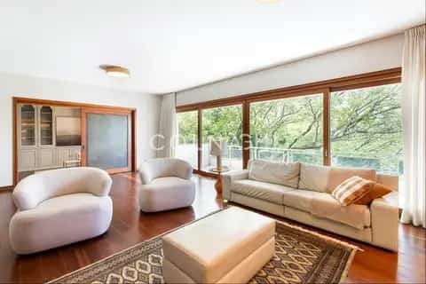 Apartamento · 3 dormitórios em Petrópolis — miniatura 3