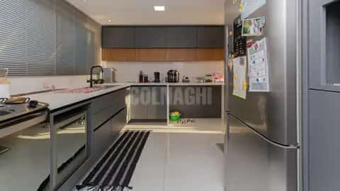 Apartamento · 3 dormitórios em Petrópolis — miniatura 13