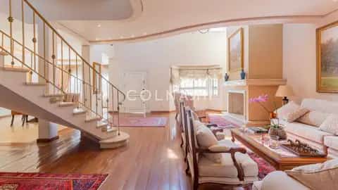 Casa · 4 dormitórios no Chácara das Pedras — miniatura 9