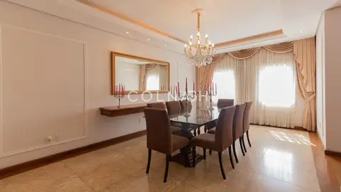 Casa · 4 dormitórios no Chácara das Pedras — miniatura 10
