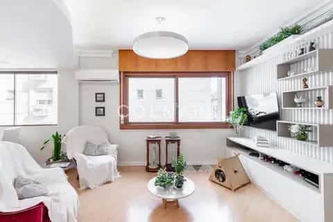 Apartamento · 3 dormitórios em Petrópolis — miniatura 4