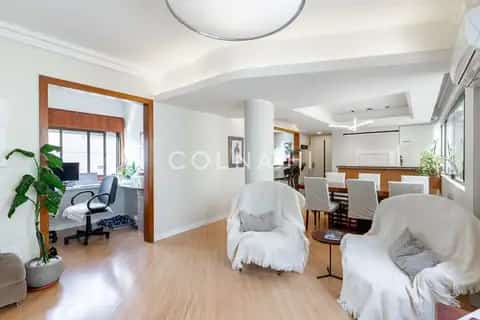 Apartamento · 3 dormitórios em Petrópolis — miniatura 6