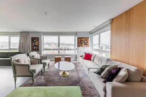 Apartamento · 3 dormitórios no Rio Branco — miniatura 1
