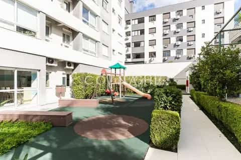 Apartamento · 2 dormitórios em Petrópolis — miniatura 11