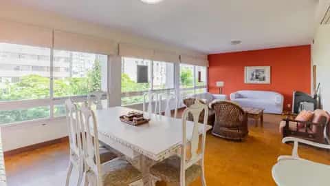 Apartamento · 3 dormitórios no Moinhos de Vento — miniatura 2