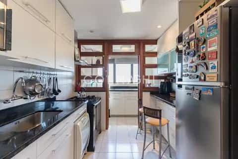Apartamento · 3 dormitórios em Petrópolis — miniatura 8