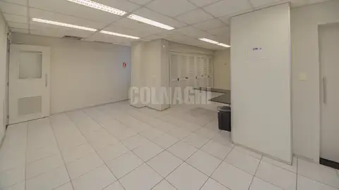 Conjunto Comercial no Mont Serrat — miniatura 11