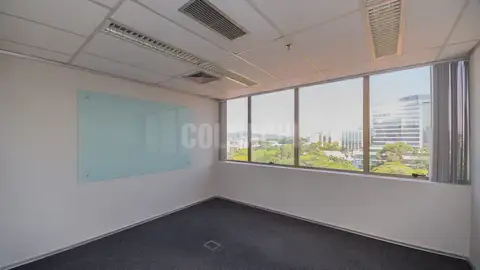 Conjunto Comercial no Mont Serrat — miniatura 14