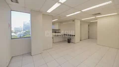Conjunto Comercial no Mont Serrat — miniatura 7