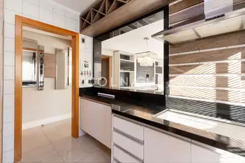 Apartamento · 3 dormitórios em Petrópolis — miniatura 10