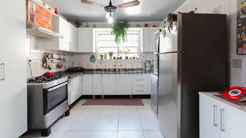 Casa · 4 dormitórios no Chácara das Pedras — miniatura 11