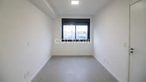 Apartamento · 1 dormitório em Petrópolis — miniatura 2