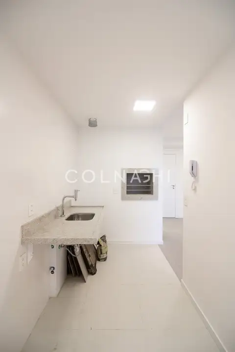 Apartamento · 1 dormitório em Petrópolis — miniatura 8