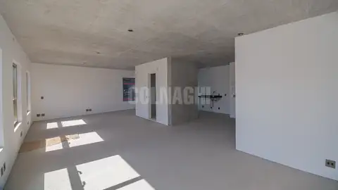 Apartamento · 2 dormitórios em Petrópolis — miniatura 3