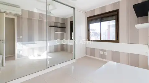Apartamento · 3 dormitórios em Petrópolis — miniatura 14