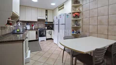 Casa · 4 dormitórios no Chácara das Pedras — miniatura 14