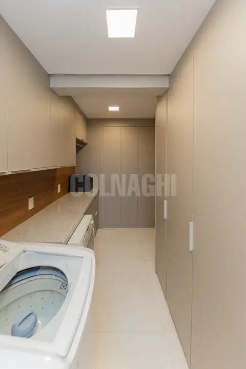 Apartamento · 3 dormitórios em Petrópolis — miniatura 11