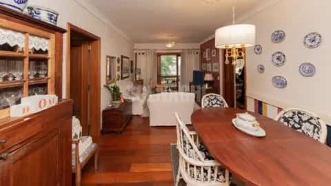 Apartamento · 3 dormitórios em Petrópolis — miniatura 14